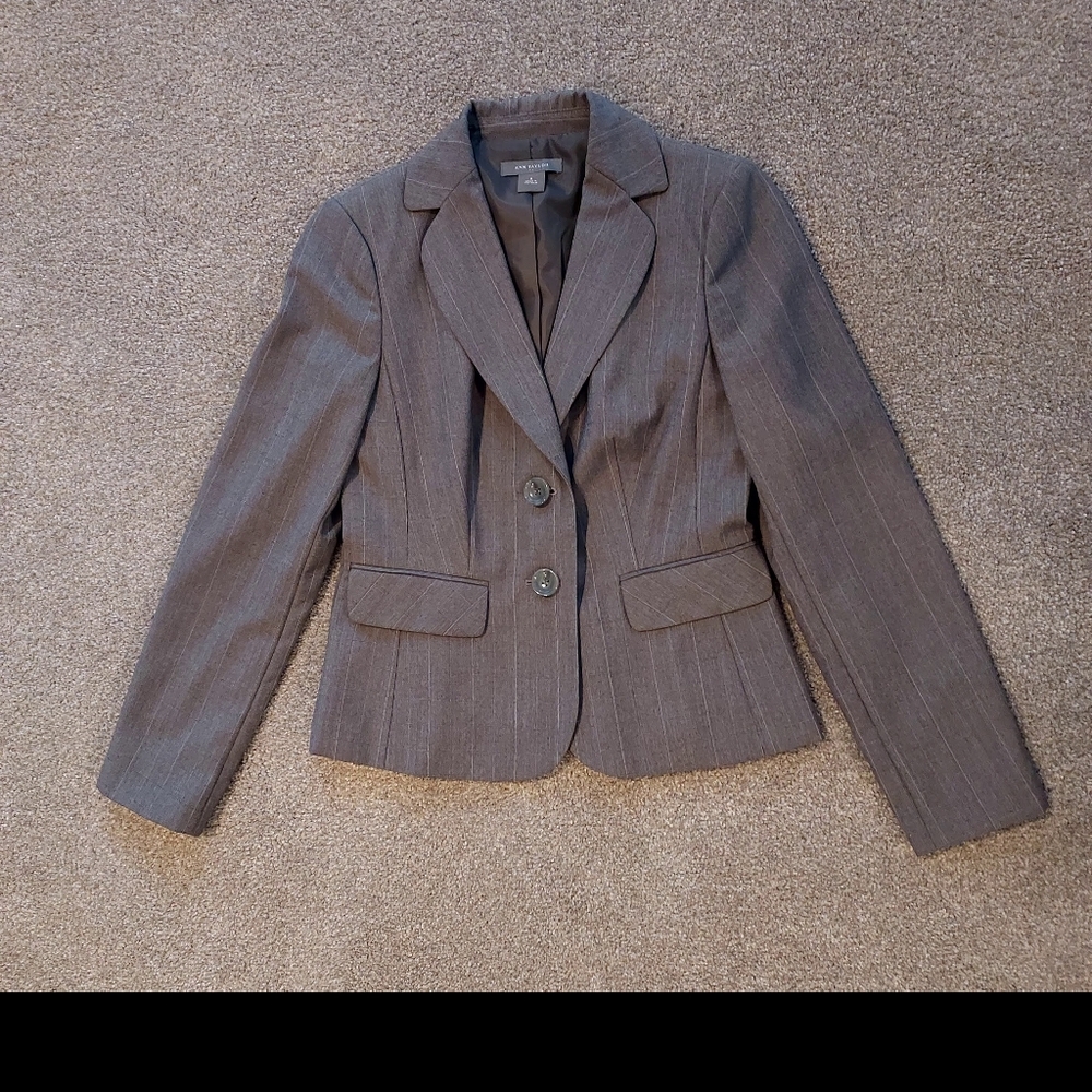 Ann Taylor Gray Blazer Size 0